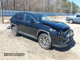 2020 Toyota RAV4 XLE Premium with VIN 2T3C1RFV3LC049230, listed as a IAAI auction lot 41828346 with 62,820 mi miles. Bid and sale history available at carsss.com. Image 1.