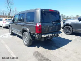 2006 Jeep Commander with VIN 1J8HH48K96C176263, listed as a IAAI auction lot 41843558 with 172,157 mi miles. Bid and sale history available at carsss.com. Image 3.