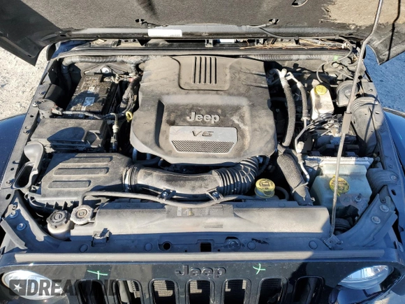 2018 Jeep Wrangler JK Unlimited Sahara with VIN 1C4BJWEG1JL890913, listed as a Copart auction lot 41367695 with 62,521 mi miles and Salvage Title. Bid and sale history available at carsss.com. Image 11.