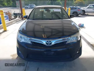 2012 Toyota Camry L z VIN 4T4BF1FK8CR271280, wystawiony jako IAAI lot #42229436 z przebiegiem 165 620 mil mil oraz . Historia ofert i sprzedaży dostępna na DreamBid. Obrazek 12.