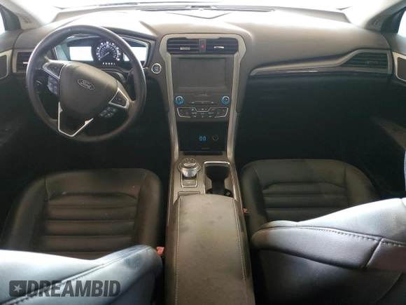 2020 Ford Fusion SEL z VIN 3FA6P0CD3LR131180, wystawiony jako Copart lot #63843355 z przebiegiem 146 705 mil mil oraz Czysty tytuł • Clean title. Historia ofert i sprzedaży dostępna na DreamBid. Obrazek 8.