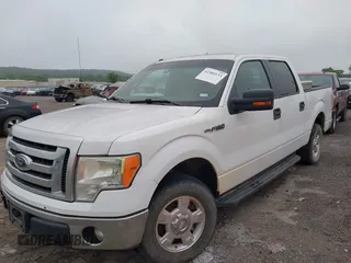 2012 Ford F-150 XL z VIN 1FTEW1CM5CFA25907, wystawiony jako IAAI lot #42304133 z przebiegiem 380 246 mil mil oraz . Historia ofert i sprzedaży dostępna na DreamBid. Obrazek 6.