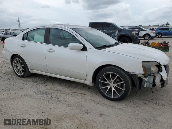 2011 Mitsubishi Galant ES z VIN 4A32B3FF3BE014445, wystawiony jako Copart lot #54678315 z przebiegiem 83 535 mil mil oraz Szkoda całkowita • Salvage title. Historia ofert i sprzedaży dostępna na DreamBid. Obrazek 4.