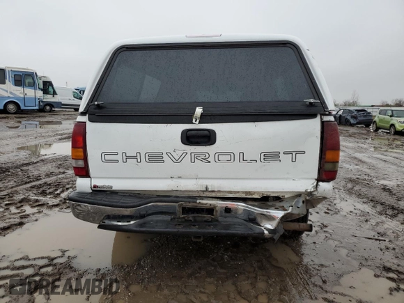 2004 Chevrolet Silverado 1500 Work Truck with VIN 1GCEC14X74Z226659, listed as a Copart auction lot 42877545 with 348,475 mi miles and Salvage Title. Bid and sale history available at carsss.com. Image 6.