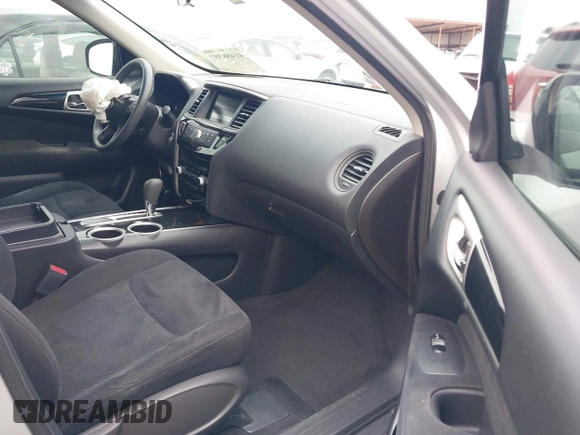 2015 Nissan Pathfinder S with VIN 5N1AR2MN9FC669494, listed as a IAAI auction lot 41488397 with 122,270 mi miles. Bid and sale history available at carsss.com. Image 5.