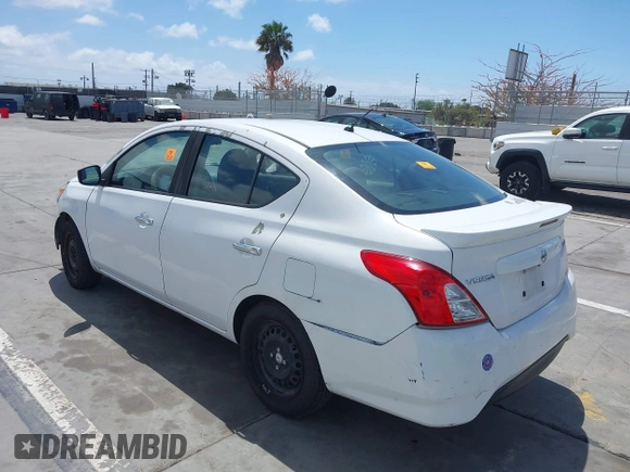 2017 Nissan Versa SV с VIN 3N1CN7AP5HL838903, выставлен на аукционе IAAI как лот 42260851 с пробегом 142 508 миль миль и . История ставок и продаж доступна на DreamBid. Изображение 3.