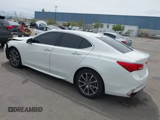 2018 Acura TLX w/Technology Pkg with VIN 19UUB3F59JA000947, listed as a IAAI auction lot 41981918 with 61,187 mi miles. Bid and sale history available at carsss.com. Image 3.