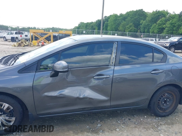 2012 Honda Civic LX z VIN 19XFB2F54CE038958, wystawiony jako IAAI lot #42136832 z przebiegiem 154 822 mil mil oraz . Historia ofert i sprzedaży dostępna na DreamBid. Obrazek 6.
