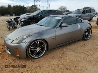 2007 Nissan 350Z Enthusiast z VIN JN1BZ34D07M505989, wystawiony jako Copart lot #47175205 z przebiegiem 178 969 mil mil oraz Szkoda całkowita • Salvage title. Historia ofert i sprzedaży dostępna na DreamBid. Obrazek 1.