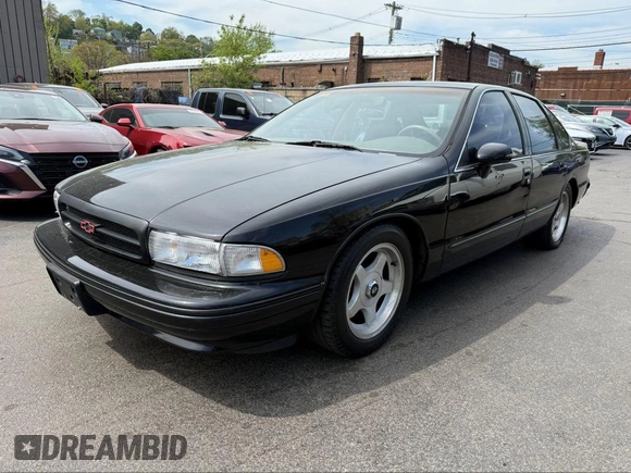 1994 Chevrolet Caprice LS with VIN 1G1BN52P2RR126654, listed as a IAAI auction lot 42166452 with 203,299 mi miles and . Bid and sale history available at DreamBid. Image 2.