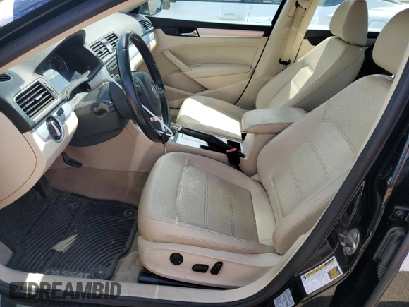 2012 Volkswagen Passat SE with VIN 1VWBP7A35CC027104, listed as a Copart auction lot 53290725 with 97,773 mi miles and Salvage Title. Bid and sale history available at carsss.com. Image 7.