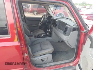 2006 Jeep Commander with VIN 1J8HG48N46C232087, listed as a IAAI auction lot 42174449 with 249,182 mi miles and . Bid and sale history available at DreamBid. Image 5.