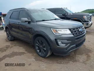 2017 Ford Explorer XLT с VIN 1FM5K7D86HGE19218, выставлен на аукционе IAAI как лот 42344113 с пробегом 72 614 миль миль и . История ставок и продаж доступна на DreamBid. Изображение 1.