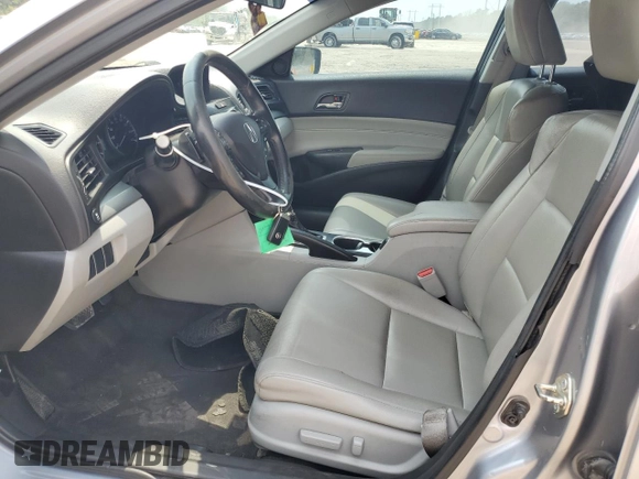 2017 Acura ILX z VIN 19UDE2F38HA013814, wystawiony jako Copart lot #59218595 z przebiegiem 97 776 mil mil oraz Szkoda całkowita • Salvage title. Historia ofert i sprzedaży dostępna na DreamBid. Obrazek 7.