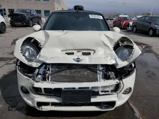 2016 MINI Convertible S с VIN WMWWG9C54G3C21935, выставлен на аукционе Copart как лот 49302455 с пробегом 63 579 миль миль и Списание • Salvage title. История ставок и продаж доступна на DreamBid. Изображение 5.