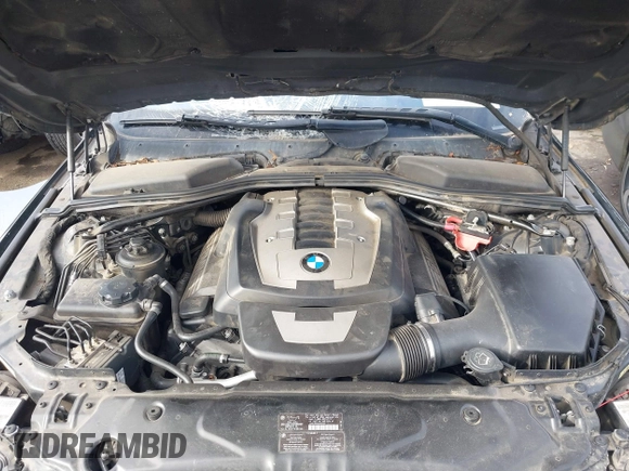2008 BMW 5 Series 550i with VIN WBANW53508CT51457, listed as a IAAI auction lot 41103437 with 192,516 mi miles. Bid and sale history available at carsss.com. Image 10.