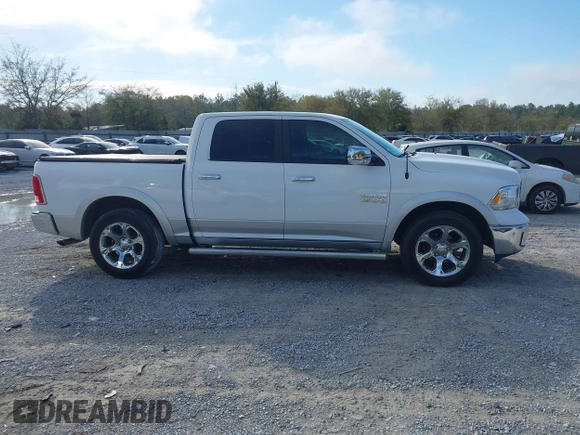 2017 Ram 1500 Laramie z VIN 1C6RR6NG9HS556255, wystawiony jako IAAI lot #41889626 z przebiegiem 90 141 mil mil oraz . Historia ofert i sprzedaży dostępna na DreamBid. Obrazek 13.