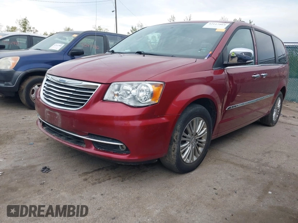 2015 Chrysler Town & Country Touring-L with VIN 2C4RC1CG6FR582911, listed as a IAAI auction lot 42117864 with 137,689 mi miles. Bid and sale history available at carsss.com. Image 17.