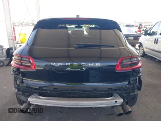 2015 Porsche Macan S with VIN WP1AB2A58FLB51761, listed as a IAAI auction lot 41881994 with 45,540 mi miles. Bid and sale history available at carsss.com. Image 17.