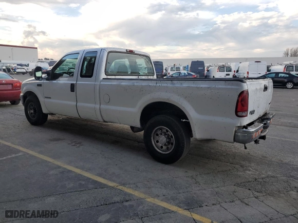 2002 Ford Super Duty F-250 XL with VIN 1FTNX20F22ED31685, listed as a Copart auction lot 83911384 with 276,778 mi miles and Salvage Title. Bid and sale history available at carsss.com. Image 2.