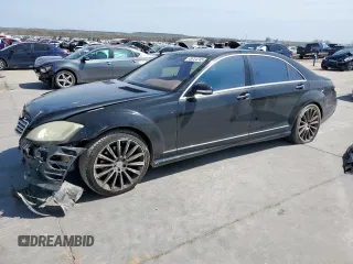 2007 Mercedes-Benz S-Class 5.5L V8 with VIN WDDNG71X87A083287, listed as a Copart auction lot 49724745 with 143,629 mi miles and Salvage Title. Bid and sale history available at carsss.com. Image 1.