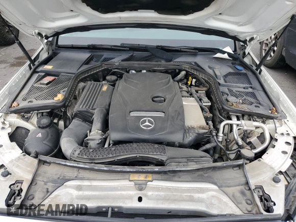 2015 Mercedes-Benz C 300 z VIN 55SWF4JB7FU084178, wystawiony jako Copart lot #48511515 z przebiegiem 100 857 mil mil oraz Szkoda całkowita • Salvage title. Historia ofert i sprzedaży dostępna na DreamBid. Obrazek 11.