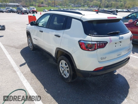2018 Jeep Compass Sport with VIN 3C4NJDAB5JT146182, listed as a IAAI auction lot 42041839 with 55,865 mi miles and . Bid and sale history available at DreamBid. Image 3.