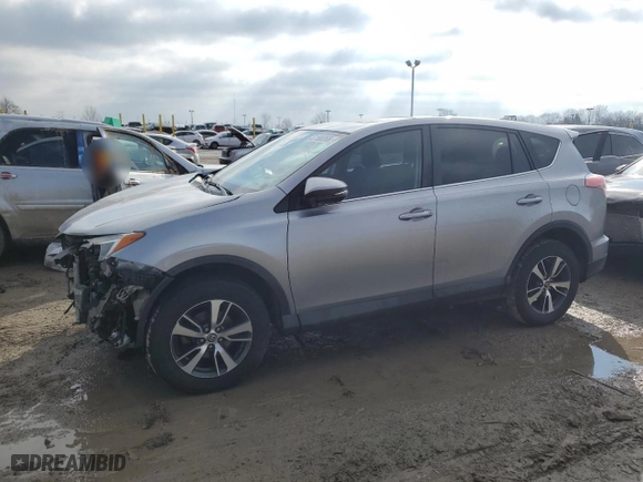 2018 Toyota RAV4 XLE with VIN 2T3WFREV0JW446843, listed as a Copart auction lot 47188365 with 102,482 mi miles and Salvage Title. Bid and sale history available at carsss.com. Image 1.