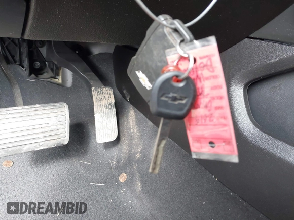 2019 Chevrolet Tahoe LT with VIN 1GNSCBKC3KR160818, listed as a IAAI auction lot 41787468 with 174,691 mi miles and . Bid and sale history available at DreamBid. Image 11.