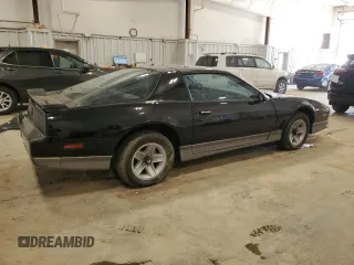1985 Pontiac Firebird Trans Am with VIN 1G2FW87H0FL653359, listed as a Copart auction lot 51024685 with 57,695 mi miles and Clean Title. Bid and sale history available at carsss.com. Image 3.