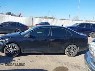 2016 Volkswagen Jetta Sport с VIN 3VWD17AJ7GM414525, выставлен на аукционе IAAI как лот 41657167 с пробегом 85 594 миль миль и . История ставок и продаж доступна на DreamBid. Изображение 14.