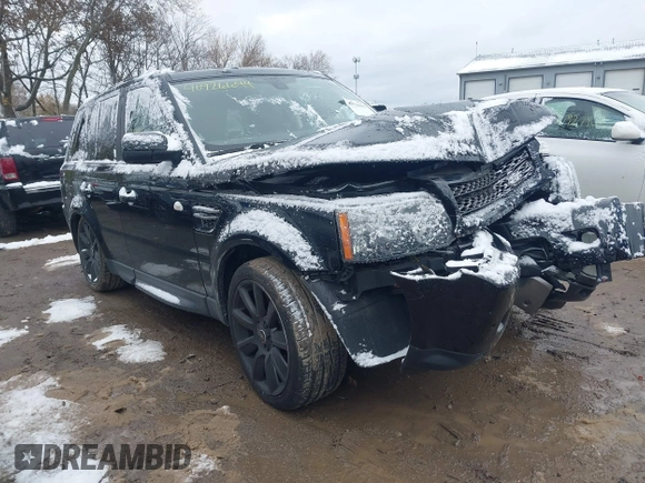 2013 Land Rover Range Rover Sport HSE with VIN SALSF2D47DA802344, listed as a IAAI auction lot 40926644 with 59,389 mi miles. Bid and sale history available at carsss.com. Image 1.