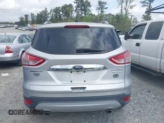 2015 Ford Escape Titanium with VIN 1FMCU0J98FUA87044, listed as a IAAI auction lot 41952096 with 257,437 mi miles. Bid and sale history available at carsss.com. Image 16.