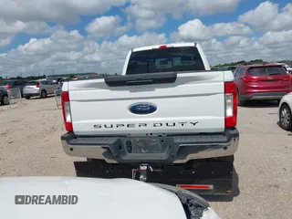 2017 Ford F-250 Lariat with VIN 1FT7W2BT2HED10715, listed as a IAAI auction lot 42820538 with 231,009 mi miles and . Bid and sale history available at DreamBid. Image 16.