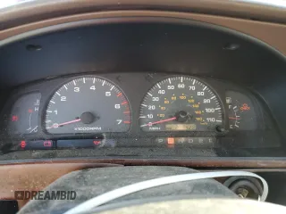 2001 Toyota 4Runner SR5 z VIN JT3GN86R310196994, wystawiony jako Copart lot #52255965 z przebiegiem 273 429 mil mil oraz Szkoda całkowita • Salvage title. Historia ofert i sprzedaży dostępna na DreamBid. Obrazek 9.