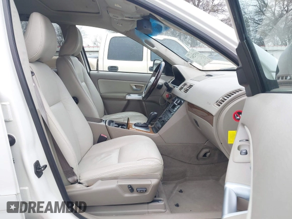 2005 Volvo XC90 with VIN YV1CZ852051198196, listed as a IAAI auction lot 41572567 with 154,881 mi miles and . Bid and sale history available at DreamBid. Image 5.