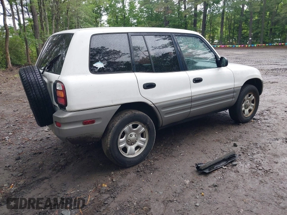 2000 Toyota RAV4 with VIN JT3GP10V0Y0051638, listed as a IAAI auction lot 42374740 with 270,258 mi miles and . Bid and sale history available at DreamBid. Image 4.