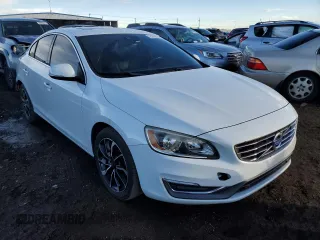 2015 Volvo S60 T5 Drive-E Premier with VIN YV140MFK2F1362670, listed as a Copart auction lot 78260913 with 146,939 mi miles. Bid and sale history available at carsss.com. Image 4.
