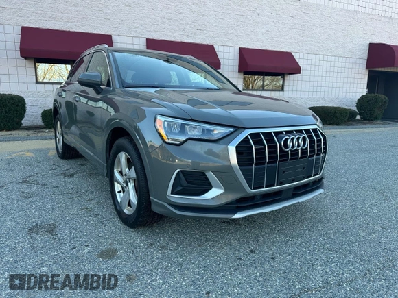 2021 Audi Q3 Premium z VIN WA1AUCF3XM1102363, wystawiony jako Copart lot #58672195 z przebiegiem 208 956 mil mil oraz Czysty tytuł • Clean title. Historia ofert i sprzedaży dostępna na DreamBid. Obrazek 1.