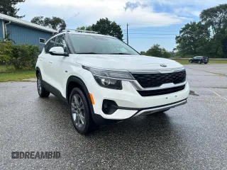 2021 Kia Seltos S with VIN KNDEUCAA5M7076734, listed as a Copart auction lot 84694044 with 108,105 mi miles and Clean title. Bid and sale history available at DreamBid. Image 1.