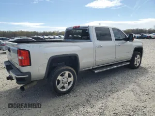 2015 GMC Sierra 2500HD SLT z VIN 1GT12ZE83FF658371, wystawiony jako Copart lot #50228565 z przebiegiem 126 077 mil mil oraz Szkoda całkowita • Salvage title. Historia ofert i sprzedaży dostępna na DreamBid. Obrazek 3.