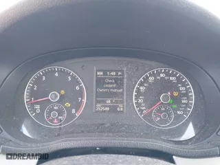 2012 Volkswagen Passat SE with VIN 1VWBP7A37CC041747, listed as a IAAI auction lot 41698168 with 252,549 mi miles. Bid and sale history available at carsss.com. Image 7.