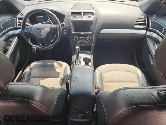 2017 Ford Explorer XLT with VIN 1FM5K7D89HGE10223, listed as a Copart auction lot 62534275 with 144,394 mi miles and Salvage title. Bid and sale history available at DreamBid. Image 8.