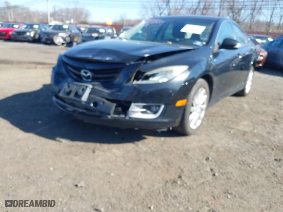 2011 Mazda Mazda6 i Touring with VIN 1YVHZ8CH7B5M02283, listed as a IAAI auction lot 41769137 with 157,972 mi miles. Bid and sale history available at carsss.com. Image 6.