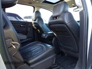 2014 GMC Acadia Denali with VIN 1GKKVTKD9EJ171377, listed as a IAAI auction lot 41328073 with 138,174 mi miles. Bid and sale history available at carsss.com. Image 8.