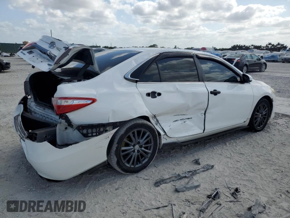 2016 Toyota Camry XLE with VIN 4T1BF1FK8GU540491, listed as a Copart auction lot 54011345 with 161,370 mi miles and Salvage Title. Bid and sale history available at carsss.com. Image 3.