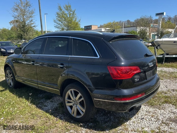 2012 Audi Q7 3.0T Premium Plus with VIN WA1LGAFEXCD007465, listed as a Copart auction lot 49318545 with 152,361 mi miles and Clean Title. Bid and sale history available at carsss.com. Image 3.