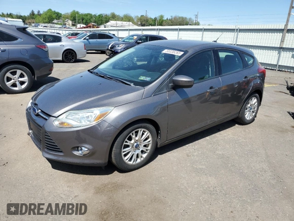 2012 Ford Focus SE with VIN 1FAHP3K24CL275250, listed as a Copart auction lot 55338265 with 113,047 mi miles and Clean Title. Bid and sale history available at carsss.com. Image 1.