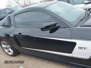 2010 Ford Mustang GT with VIN 1ZVBP8CHXA5134181, listed as a IAAI auction lot 42042405 with 58,611 mi miles. Bid and sale history available at carsss.com. Image 13.
