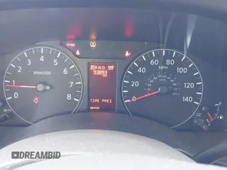 2017 Nissan NV Cargo S z VIN 1N6BF0KM7HN808851, wystawiony jako IAAI lot #41853575 z przebiegiem 93 893 mil mil oraz . Historia ofert i sprzedaży dostępna na DreamBid. Obrazek 7.